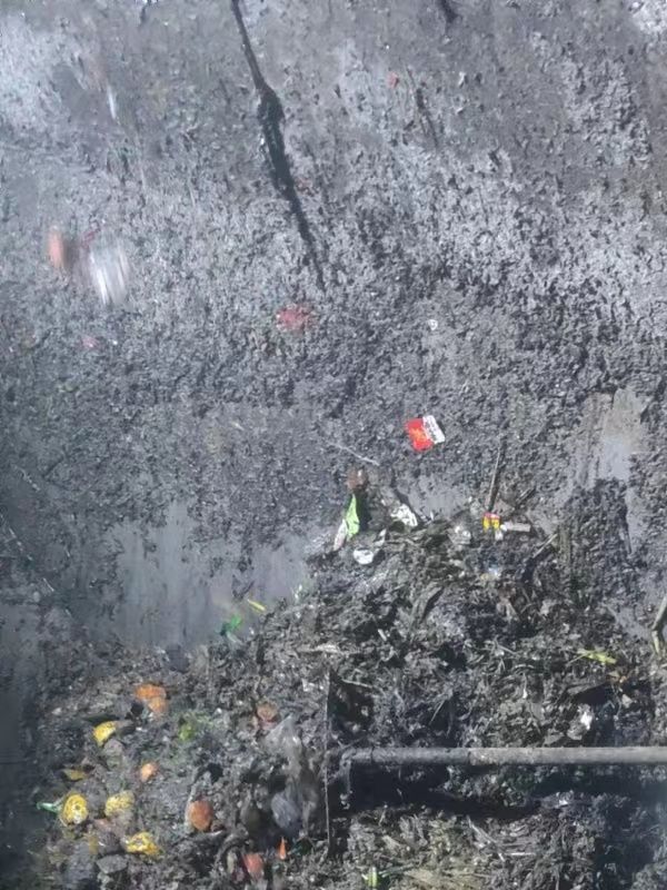 三才镇污水池清理