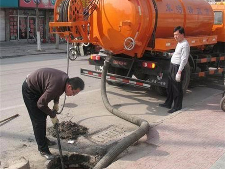 三才镇清掏化粪池，健康生活从这里开始